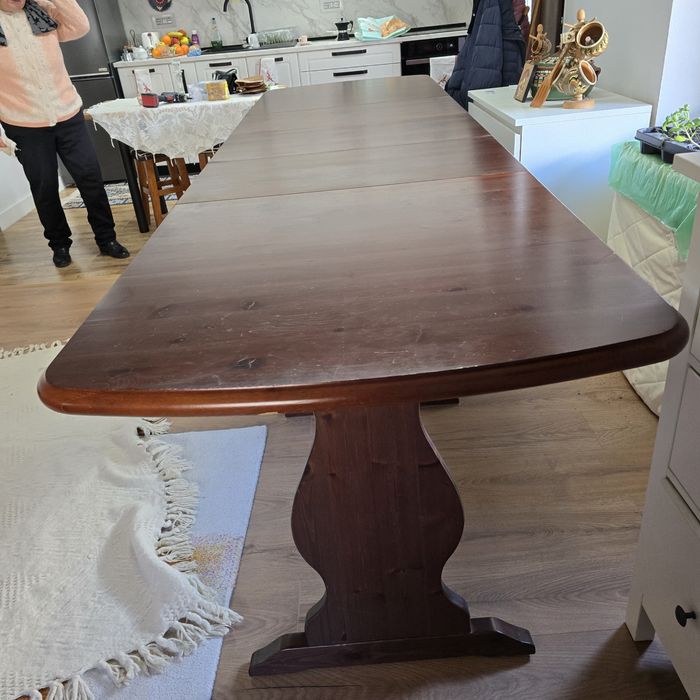 Masa de lemn extensibila pentru living room sau bucatarie
