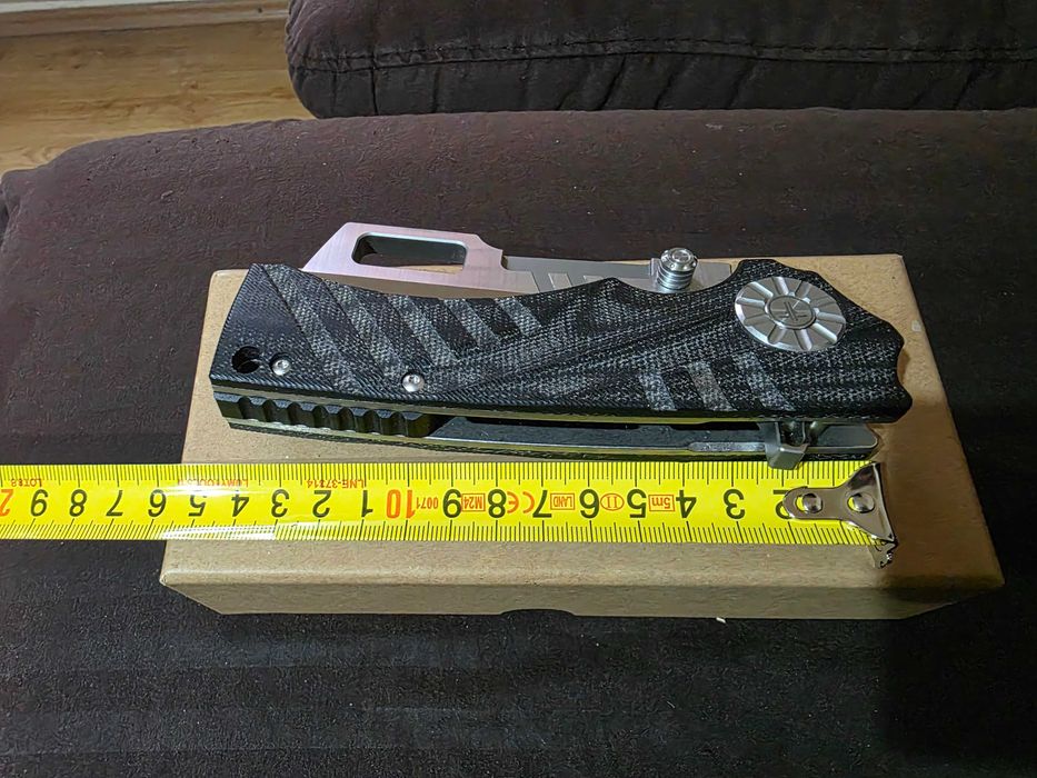 Cutit foldabil outdoor survival Shoozis