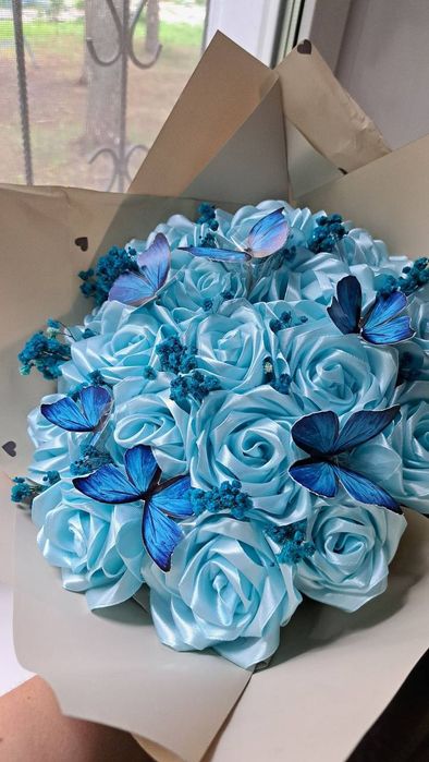 Авторские букеты из атласных лент.