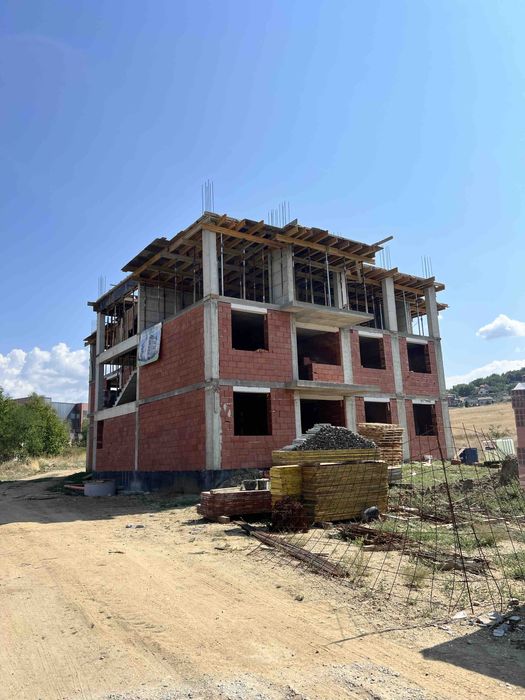 Продава се Тристаен апартамент в Благоевград, Бялата висота - 72 кв.м за 14 €/кв.м - Снимка #3