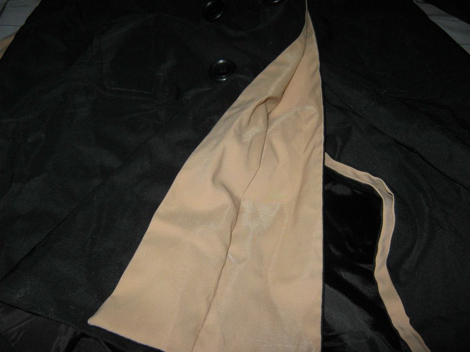 Дамски екстравагантен тренчкот