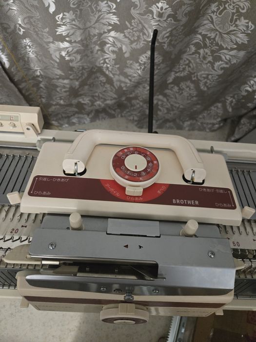 Вязальная машина