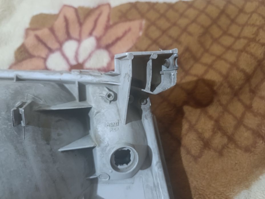 Фара на Тойота Прадо 120