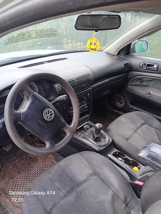 Продавасе passat 5.5