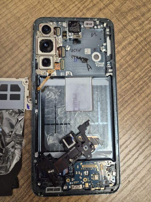 Piese Samsung Galaxy S22