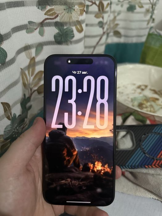 Iphone 15 pro max 84%