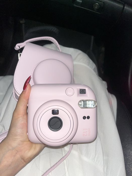 INSTAX MINI 12 (Blossom Pink)