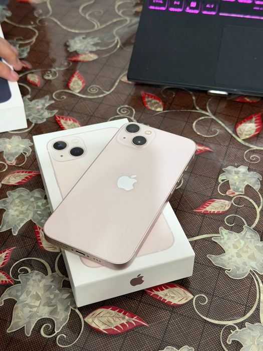 Продам айфон 13 128гб