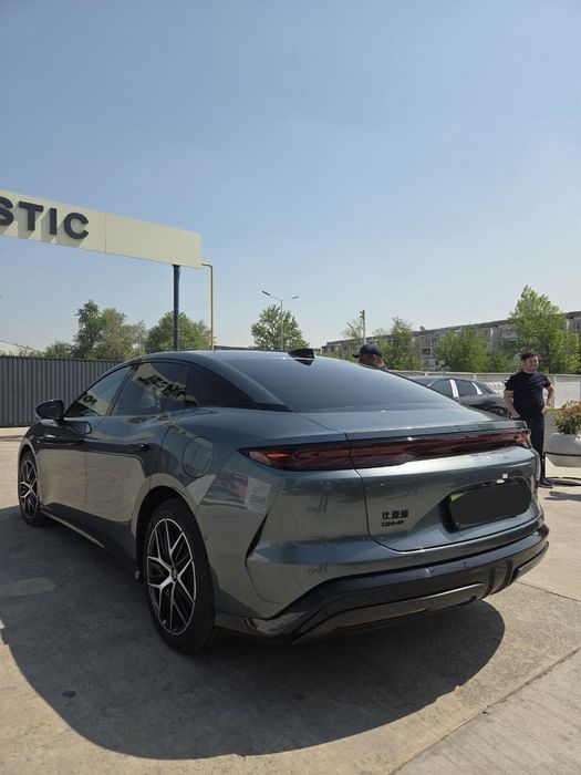 Byd Xan L Gibrid 2700km