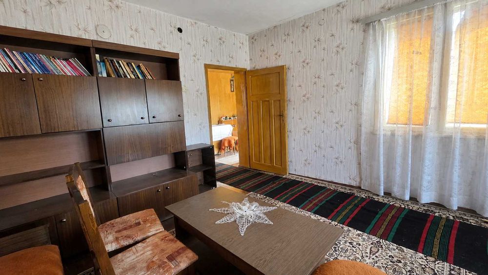 Продава се Къща в с. Елешница, Област София-област - 265 кв.м за 899 €/кв.м - Снимка #18