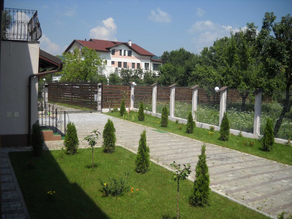 Casa de vanzare în Cornu, Valea Prahovei – teren 1600 mp, intimitate