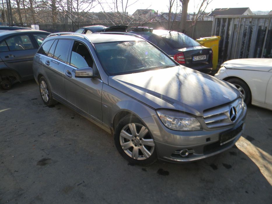 Dezmembrari Mercedes-Benz C-CLASS (W204) (2007-2014) C 180 CDI (204.2