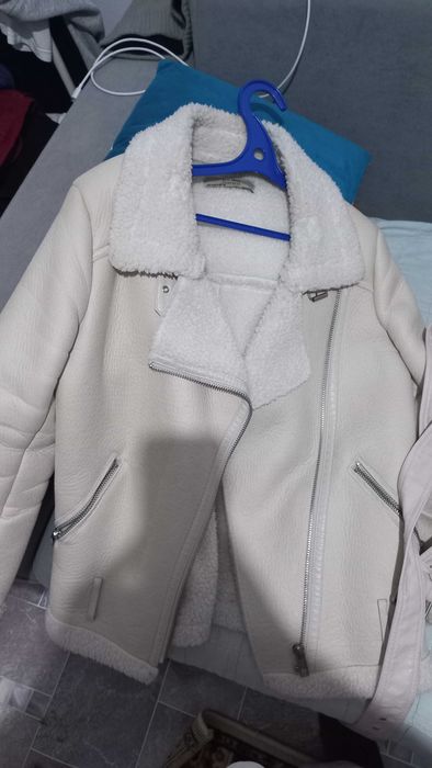 Отдам даром куртки