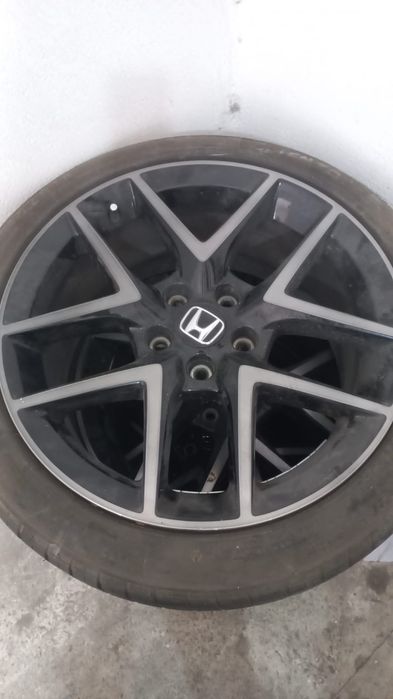 Срочно продам R18 диска
