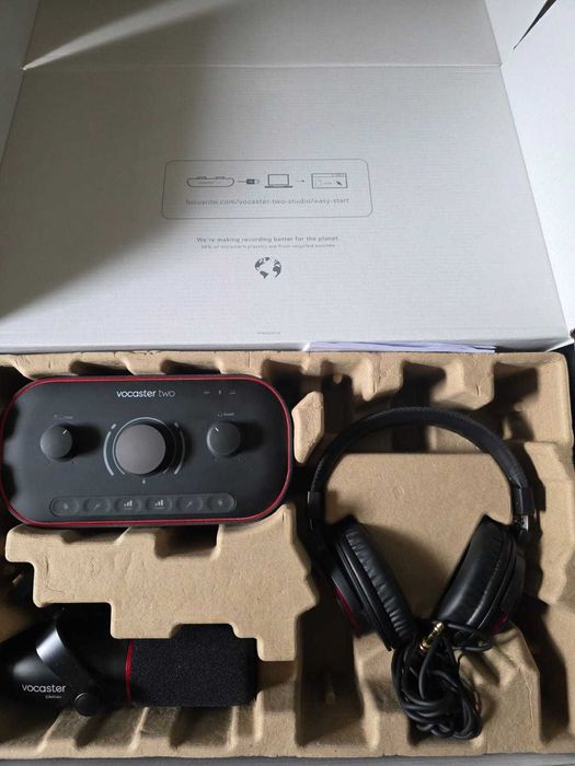 Focusrite Vocaster Two Podcast Interface