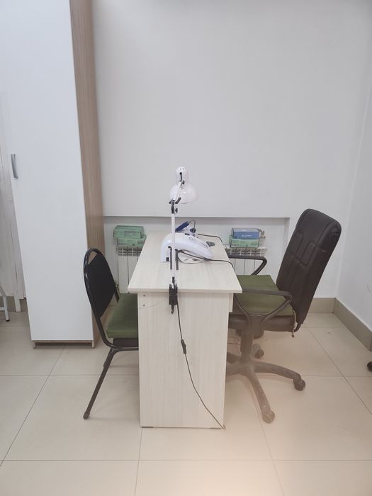 Сдаётся пол кабинета