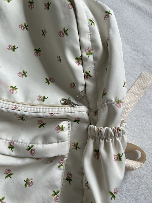 Красивый рюкзак в школу