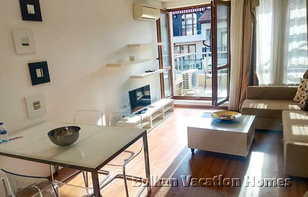 Продава се Двустаен апартамент в Бяла - 143 кв.м за 378 €/кв.м - Снимка #5