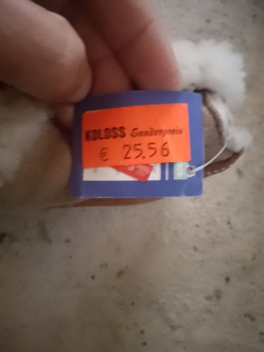 Ghetuțe din piele intoarsa