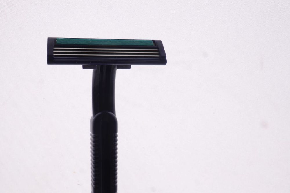 Одноразовые бритвы,бритвы 3  лезвие