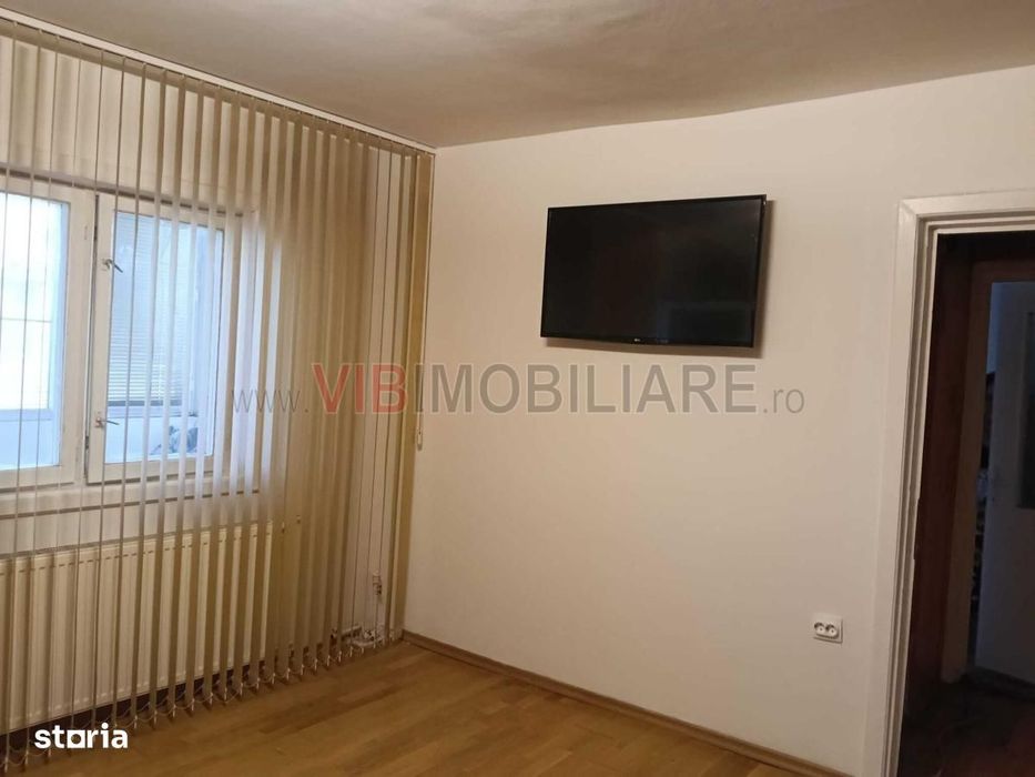 Bloc izolat, 54mp, la 3 minute de Shopping Mall