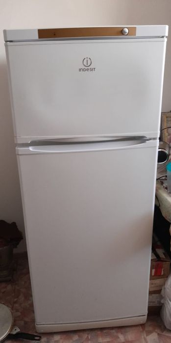 Продаётся холодильник