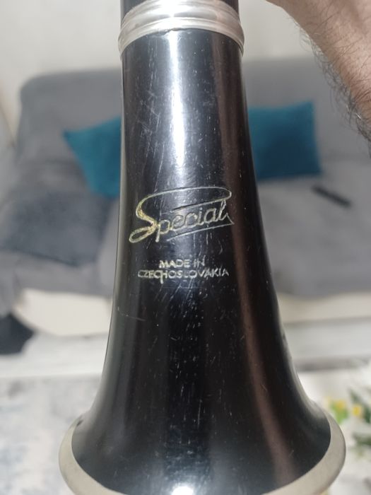 Vand clarinet Amatti Special din lemn full bohem si clarinet Meinel tot full boehm ton cald acordaj perfect cu predare personala in Pantelimon Ilfov.