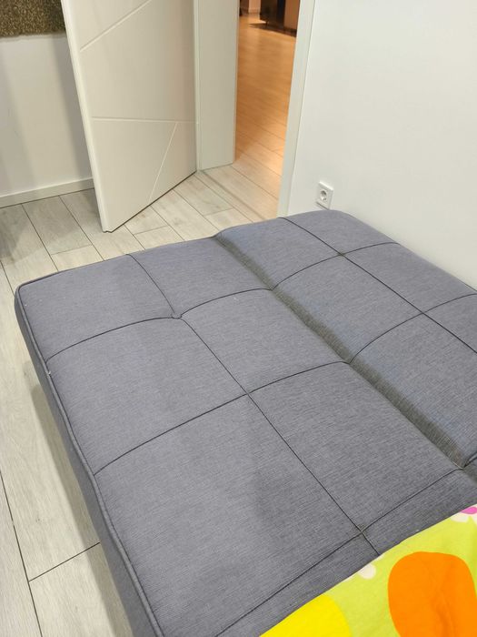 Vând canapea extensibila