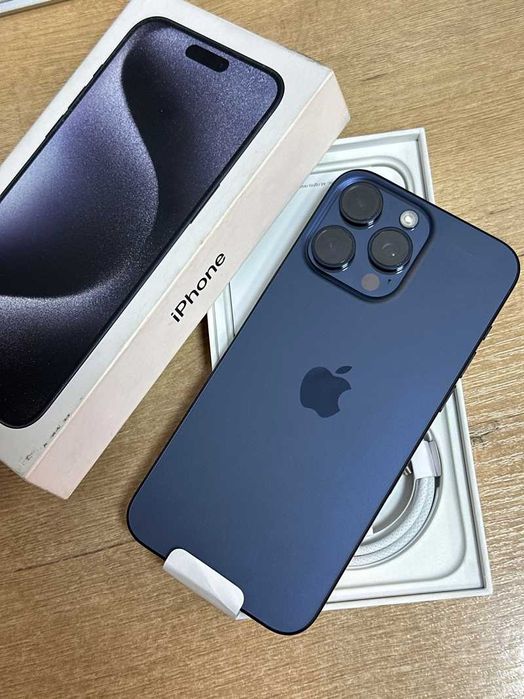 Продам Айфон 15pro max