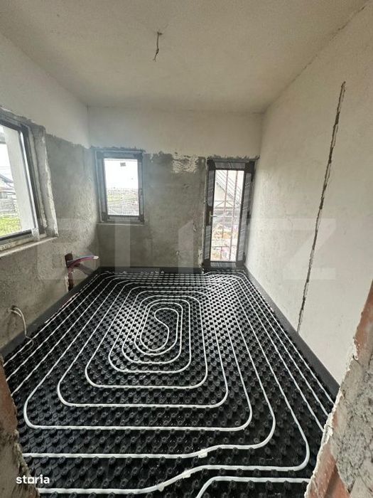 Casa cu mansarda, 123 mp, zona Vorovesti