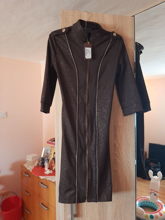 Vind rochii în stare buna