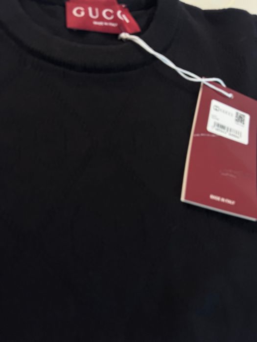 Gucci-Чисто нова автентична дамска тениска S/M размер