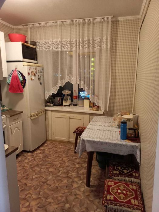 Продам 3 ком квартиру РН: Центр