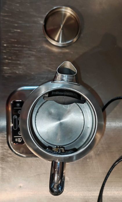 ВИДЕО * Електрическа кана Breville Selecta * Избор 80/85/90/95/100°C | 1.7 л | 3 kW бързо кипене | Цифров контрол | Матирана неръждаема стомана VKT159