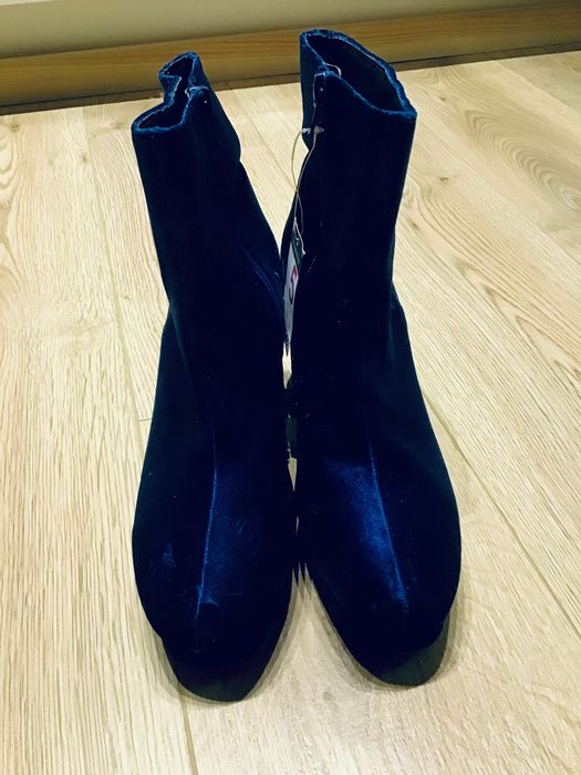 Botine catifea albastre noi 38