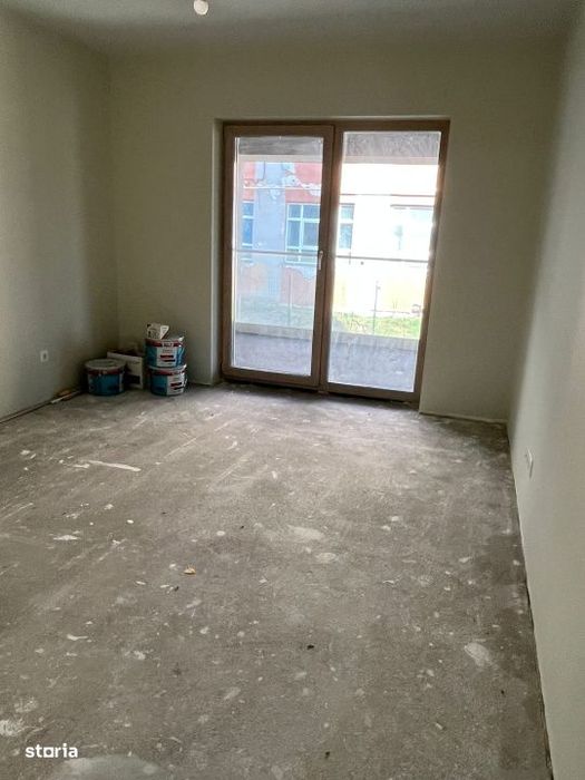 Apartament cu 2 camere, zona Piata Mare, decomandat, etaj 1