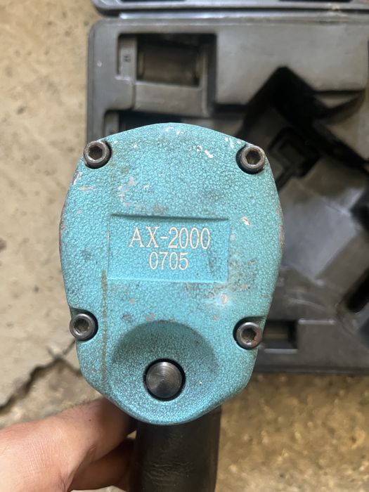 Гайковерт AX-2000