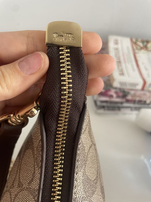 Geanta Coach noua,cu eticheta si maner extensibil