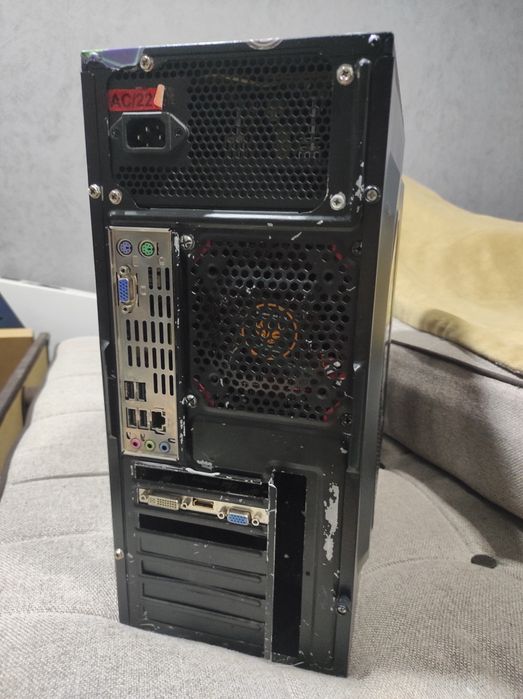 Настольный ПК.можно для игр