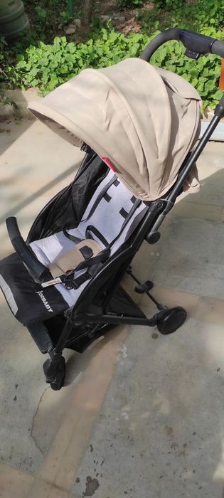 Коляска в отличном состоянии