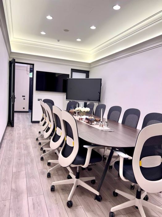 Сдается Евро офис М Улугбекский район. Ор-р институт дипломатии