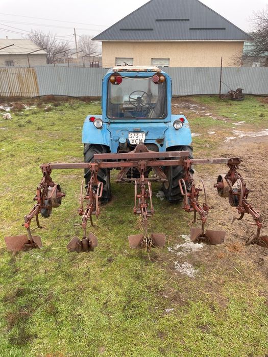 Трактор Беларус МТЗ 80