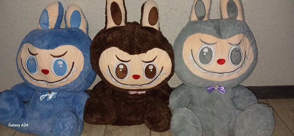 Лабубу игрушка-плед