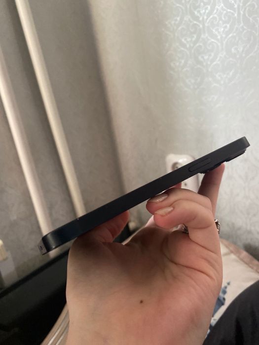 Продам Apple 13, 128GB