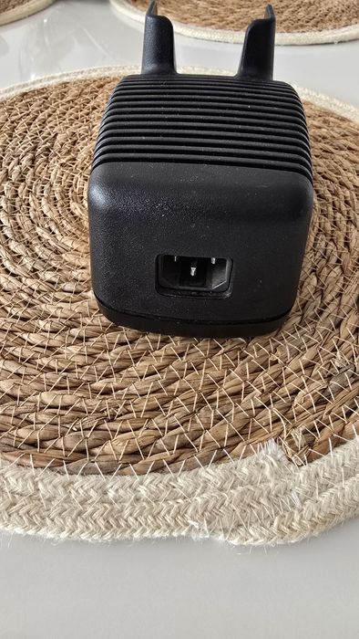 Incarcatoare statii Motorola