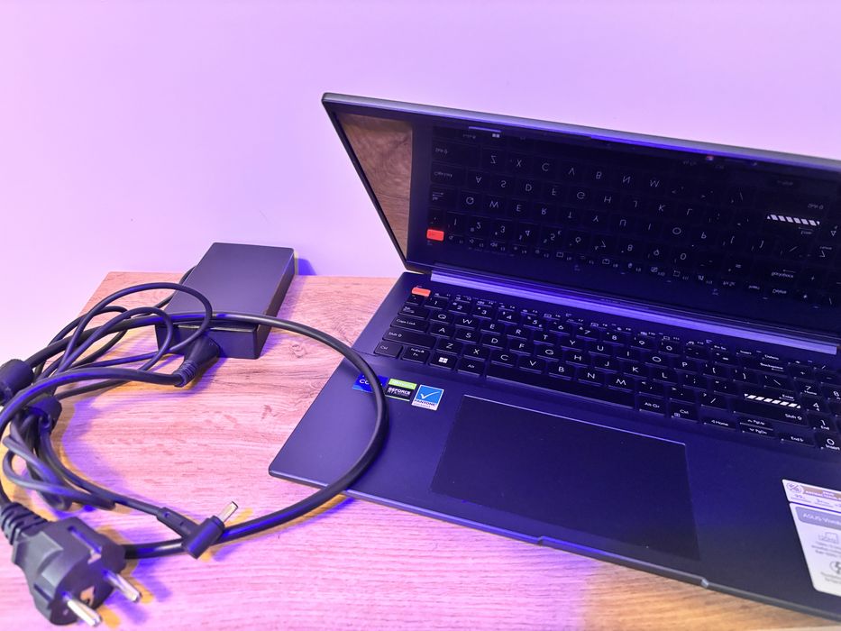ASUS Vivobook 16”  Pro 3K OLED