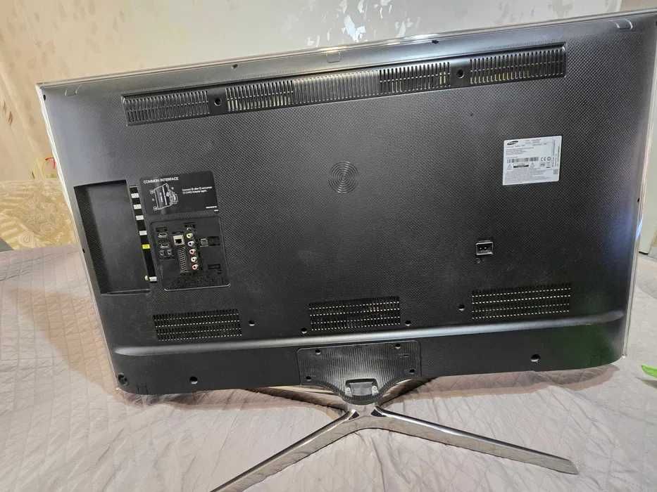 Smart TV Samsung 48 инча UE48H6400AW 3D Full HD