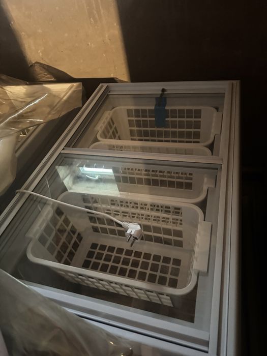 Продам морозильники и холодильник