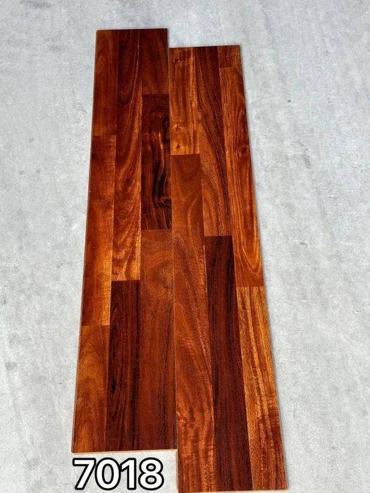 Tarket. Laminat.  7,8 mm