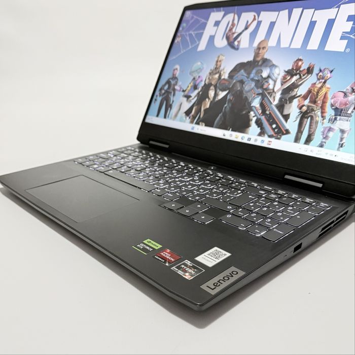 Lenovo Gaming 3/15,6” 120Hz IPS/Ryzen 5 6600H/RTX 3050/16GB DDR5/1TB